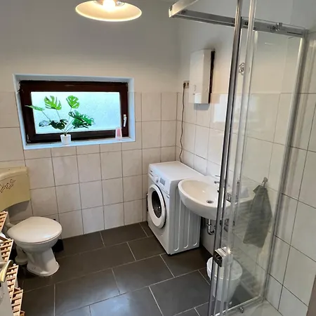 Firmenquartier24 Eg Apartment *